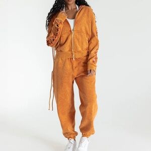 SAMARIA LEAH Aspen Spice Orange Lace-Up Hooded 2 Piece Sweatsuit Size M